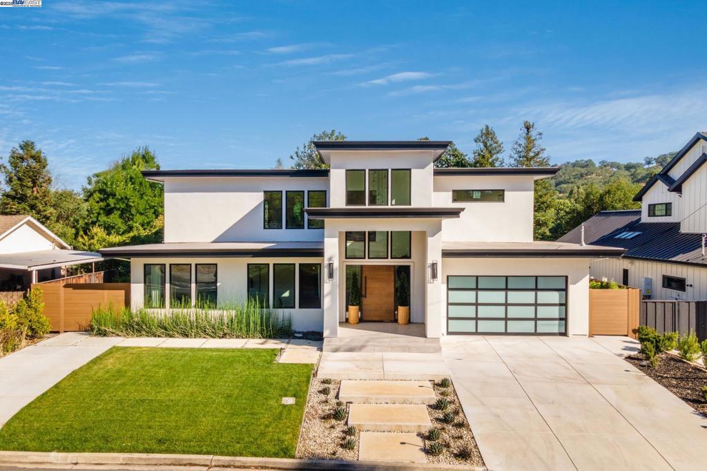 Photo of Listing #41112675