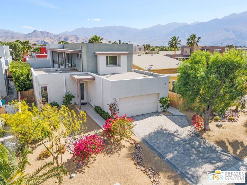 4934 Herzog Way, Palm Springs