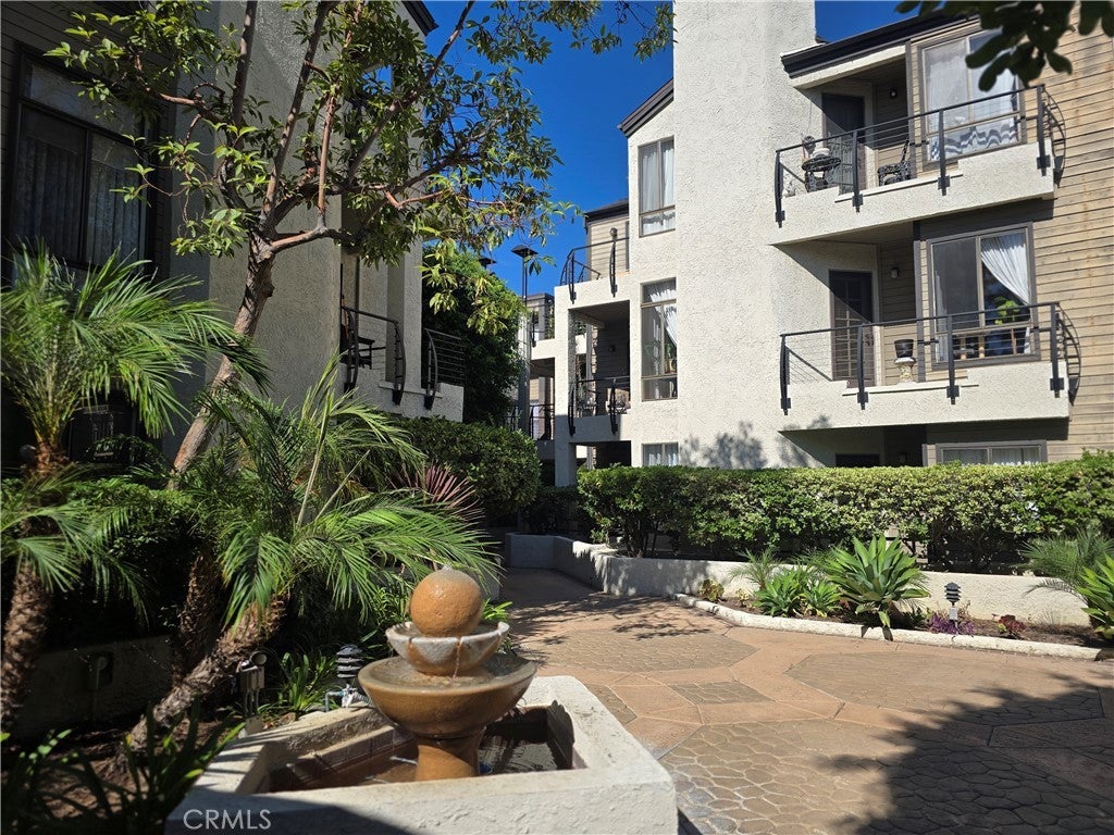 Photo of Listing #IV25225181