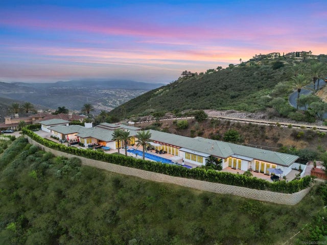 8018 La Milla, Rancho Santa Fe.