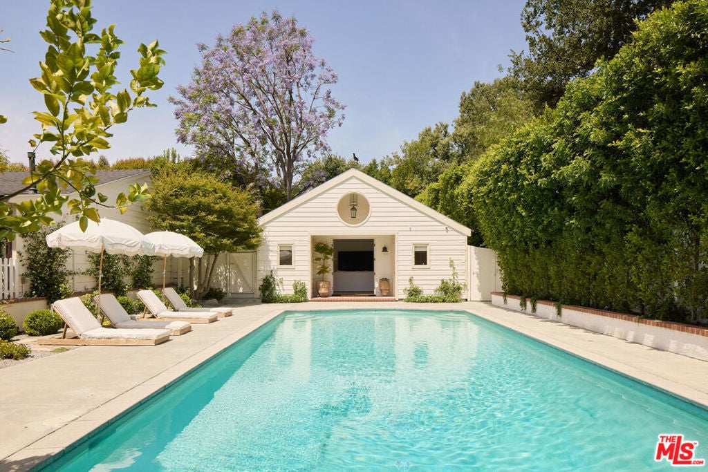 Photo of Listing #25595829