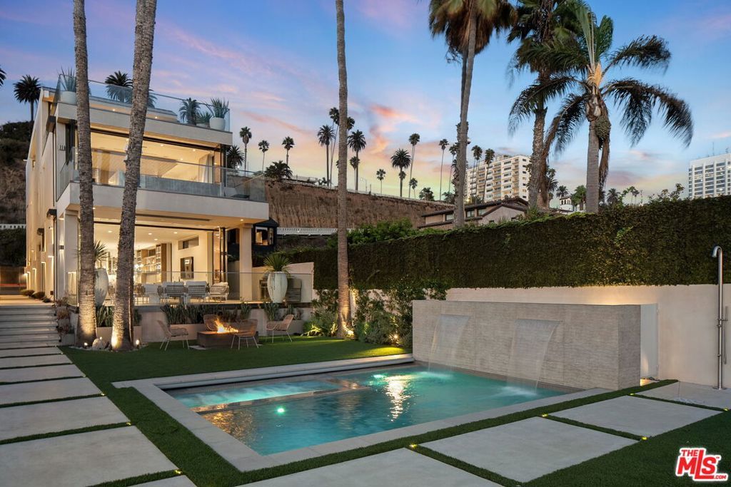 Photo of Listing #25595197