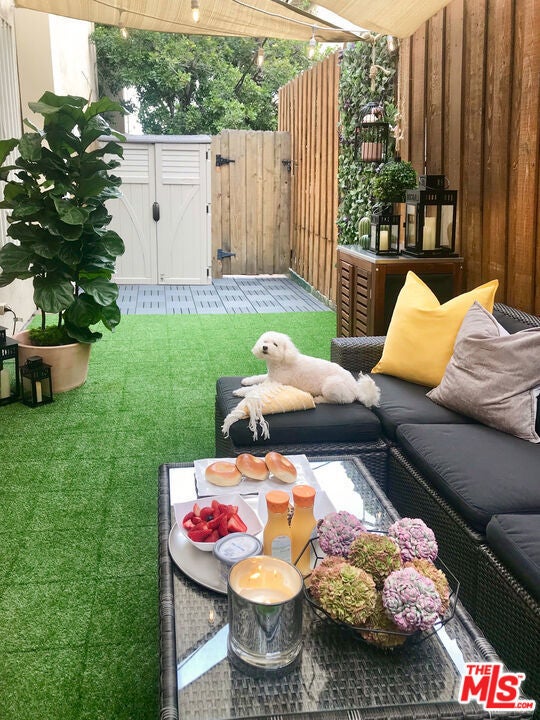 Photo of Listing #25597041