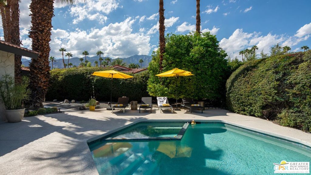 2964 Orella Circle, Palm Springs