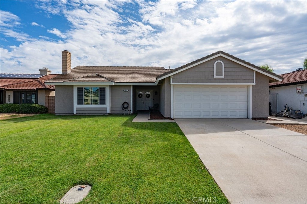 Photo of Listing #SW25223495