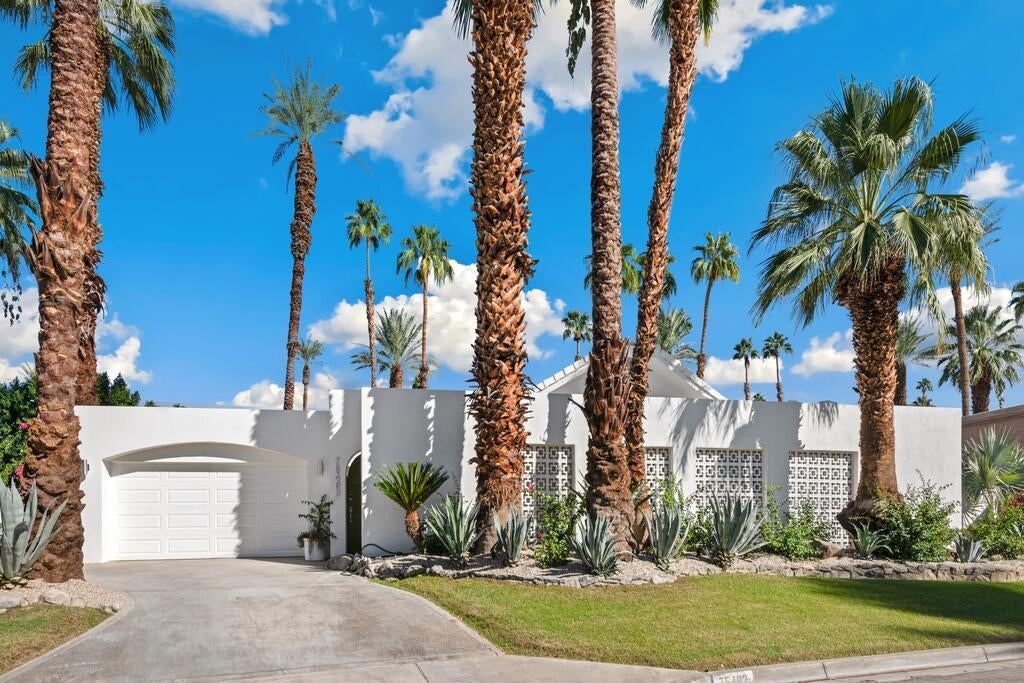 75493 Stardust Lane, Indian Wells