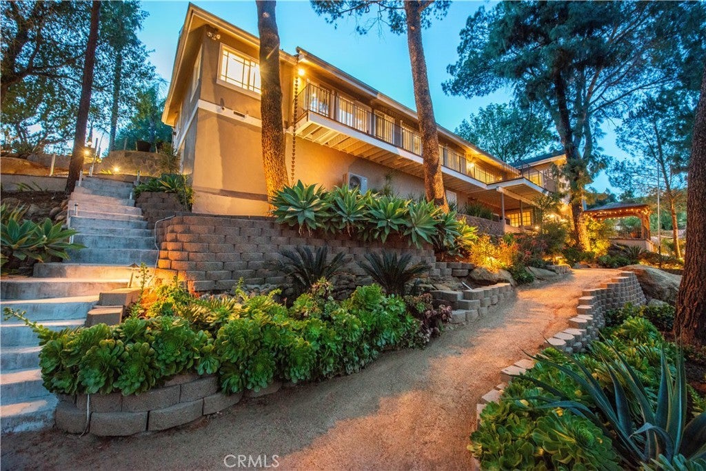 Photo of Listing #SR25225769