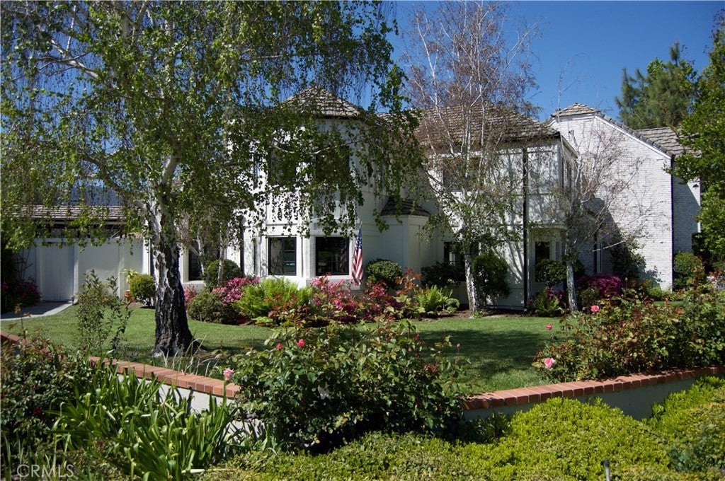 Photo of Listing #SR25225789