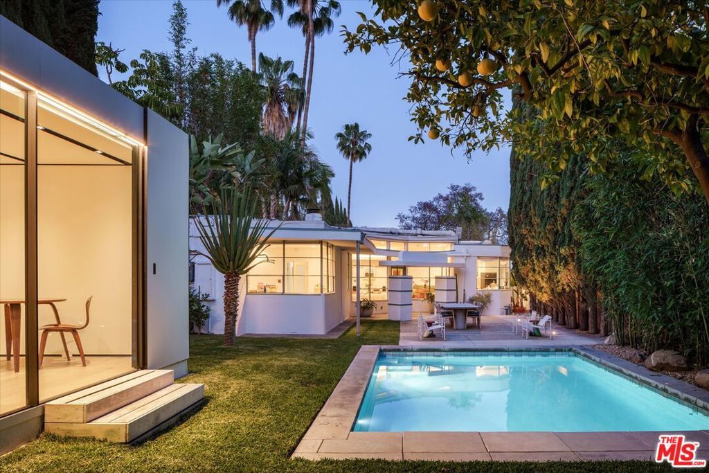 Photo of Listing #25597121