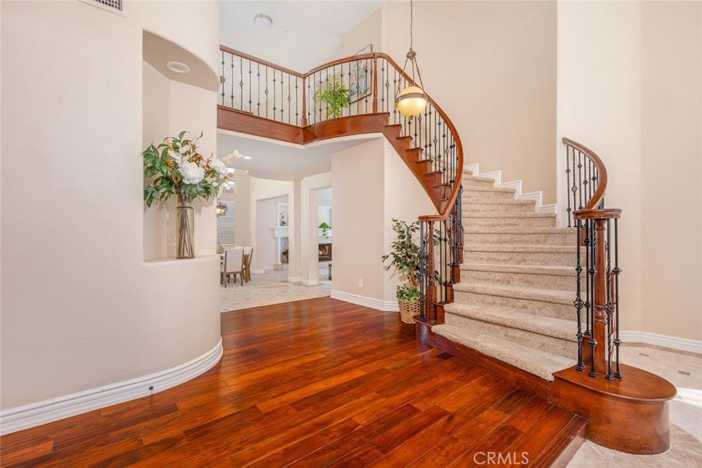 Photo of Listing #SW25226245