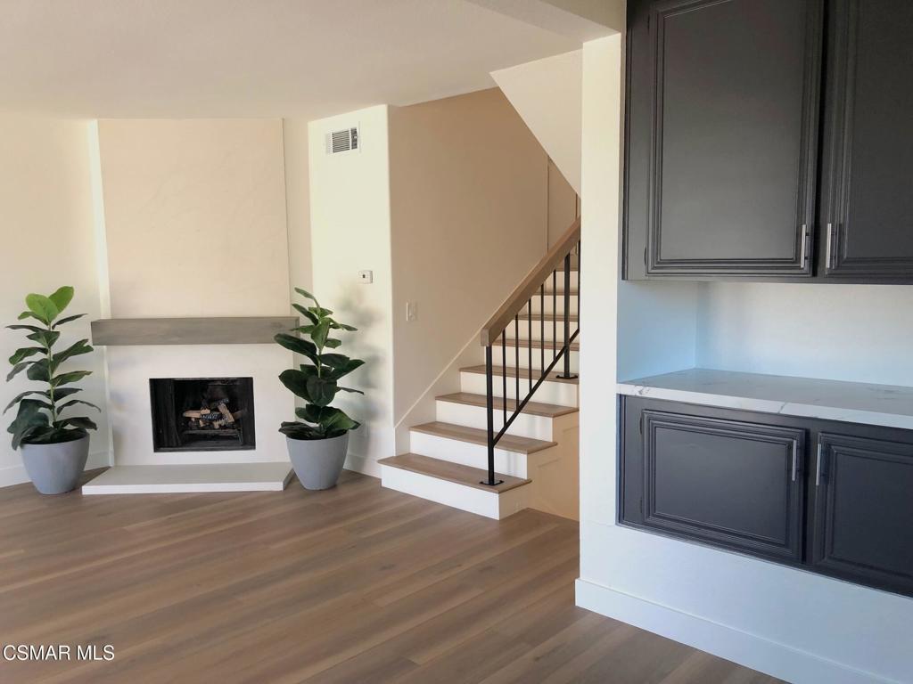 Photo of Listing #225004903