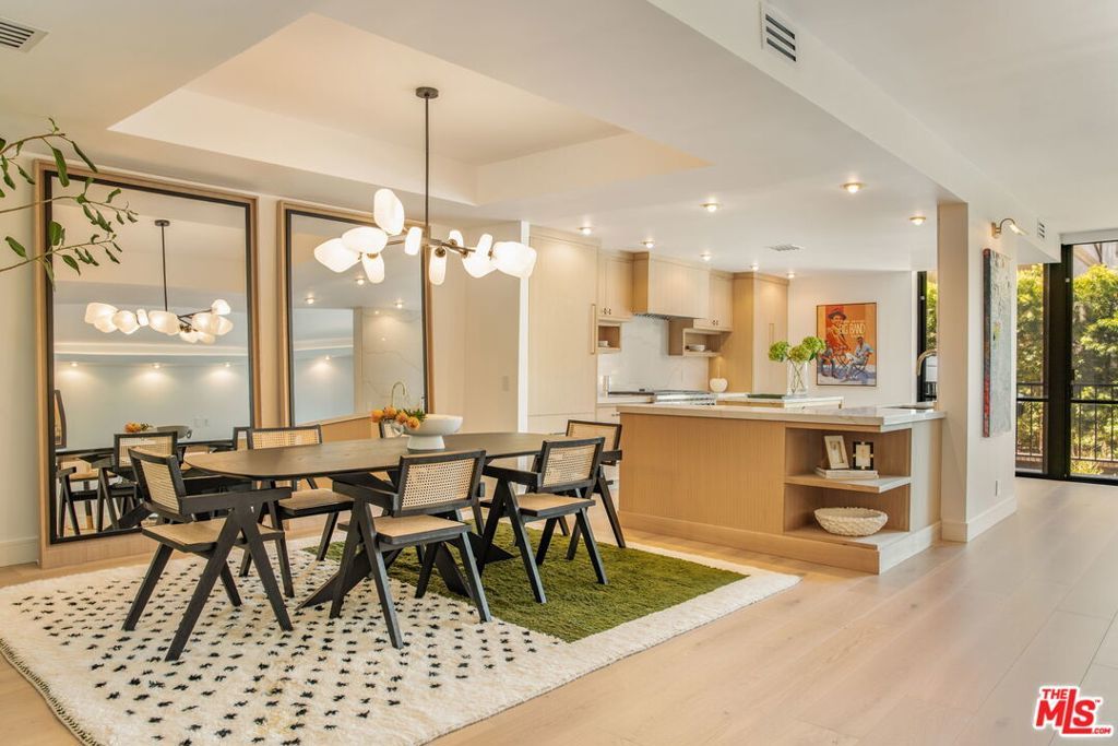 Photo of Listing #25598155