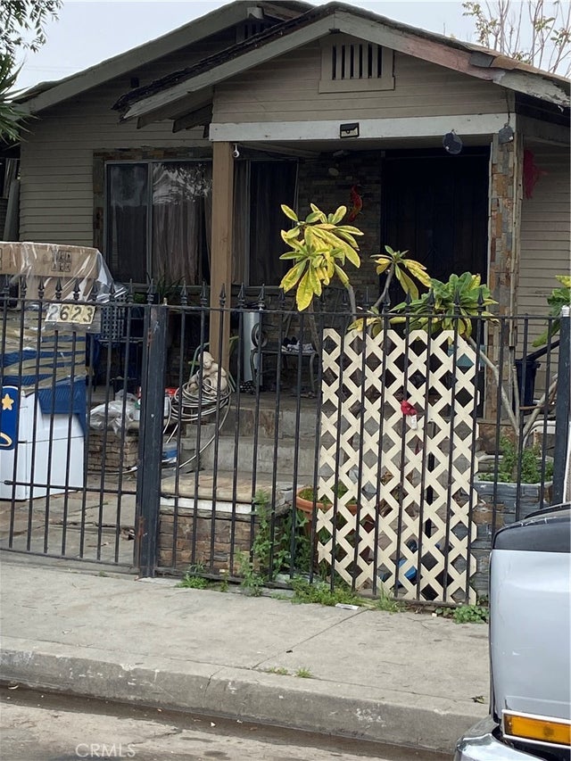 2623 E 127th, Compton