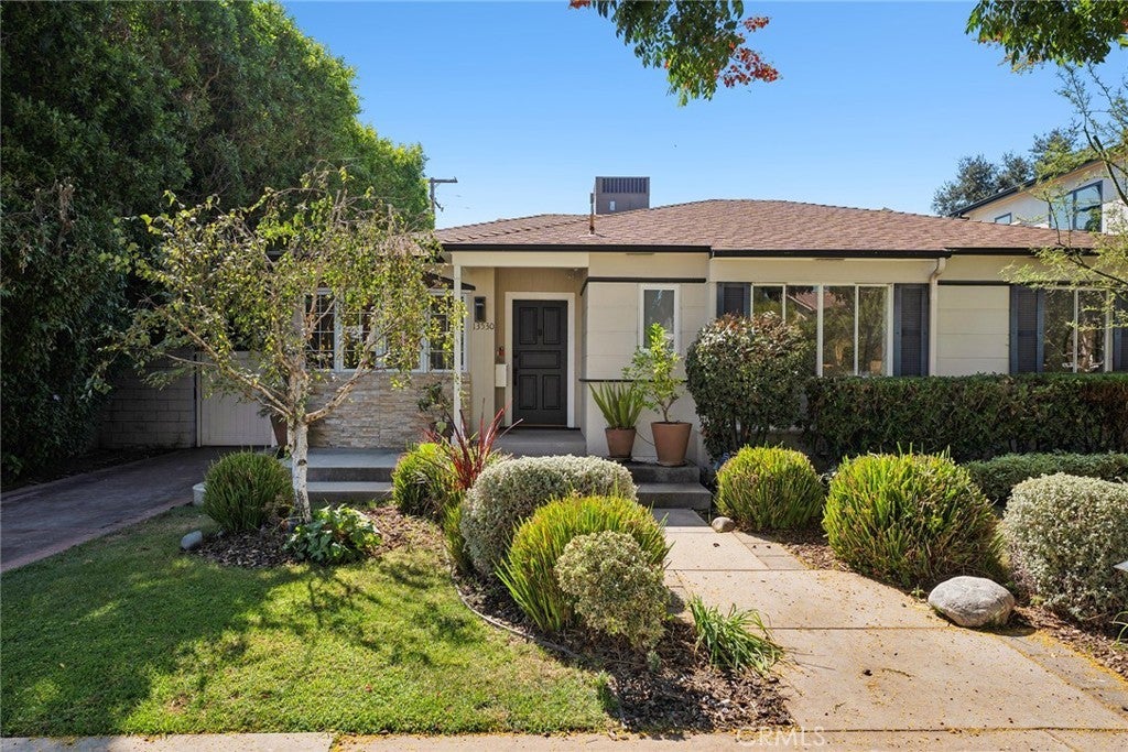 Photo of Listing #SR25226967