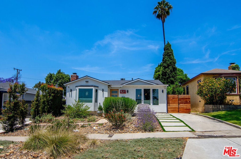 Photo of Listing #25597645