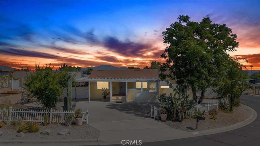 Photo of Listing #SW25227024