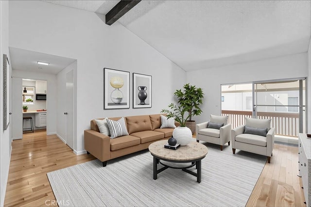 5650 Sumner Way # 313, Culver City