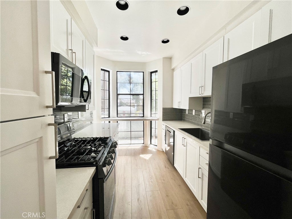 Photo of Listing #SB25228301