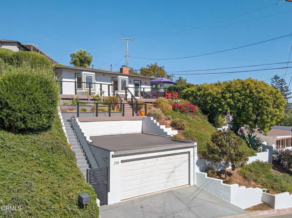 Photo of Listing #V1-32606