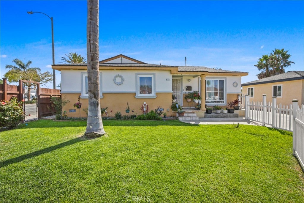 Photo of Listing #DW25228010