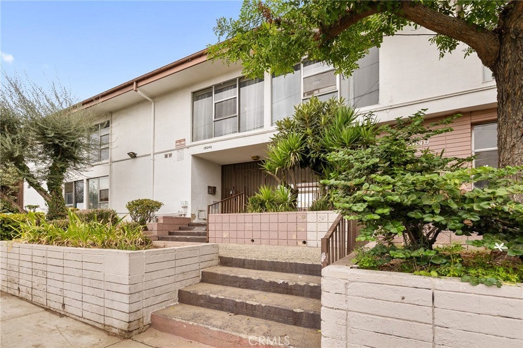 Photo of Listing #SR25227988