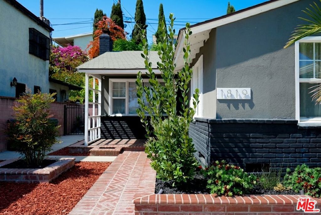 Photo of Listing #25598501