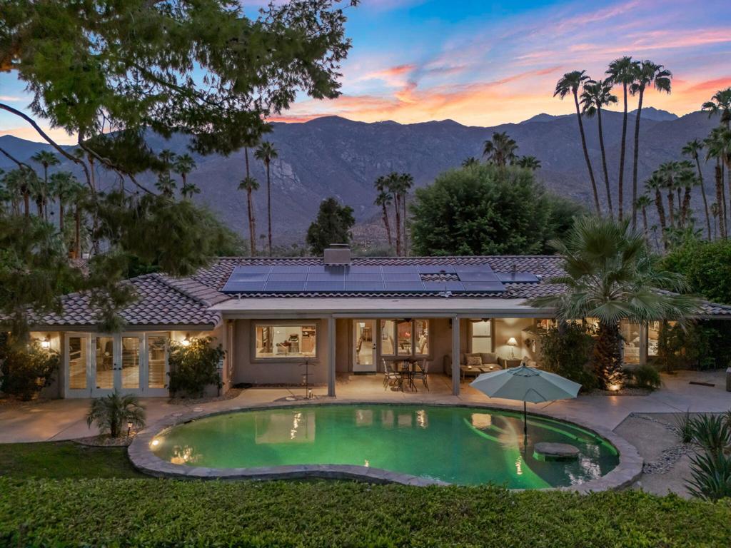 2666 Camino Real, Palm Springs