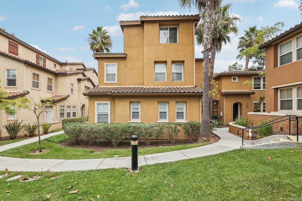 Photo of Listing #PTP2507409