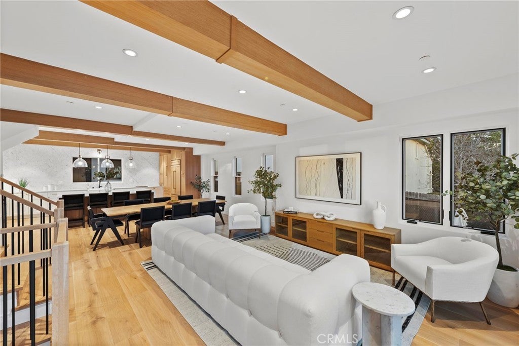 Photo of Listing #PW25228567