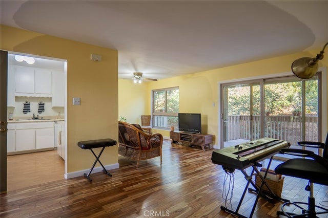 327 Chestnut Hill # 22, Thousand Oaks