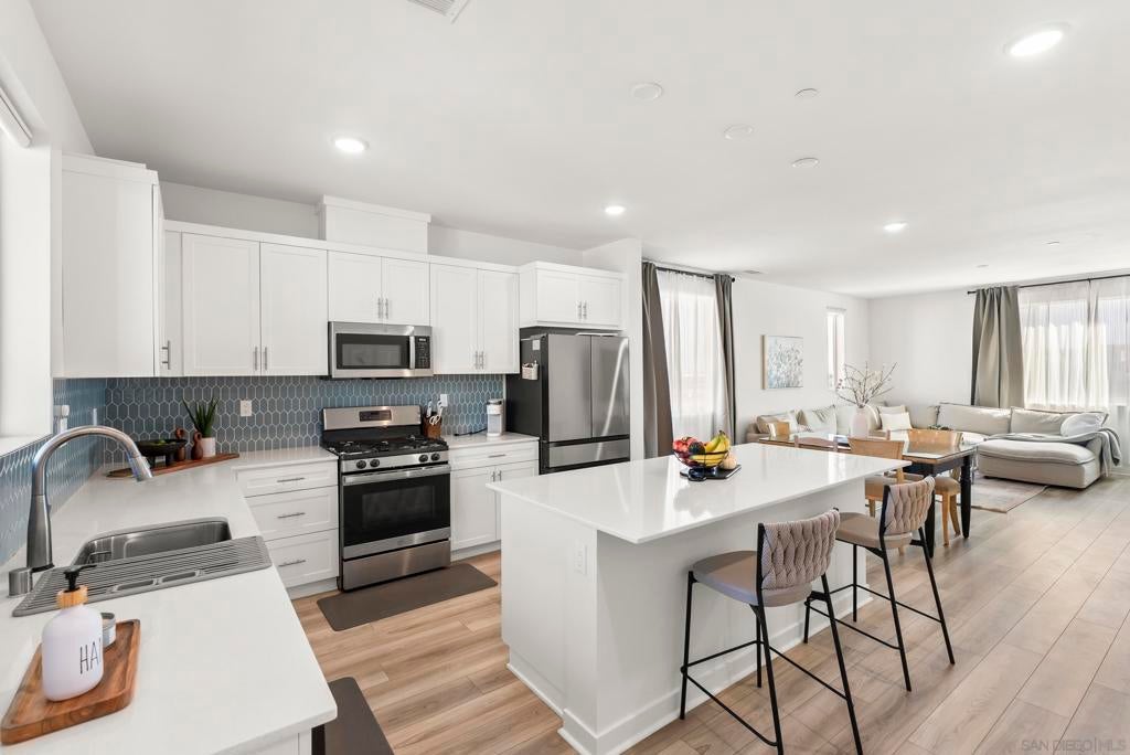 Photo of Listing #250040324SD