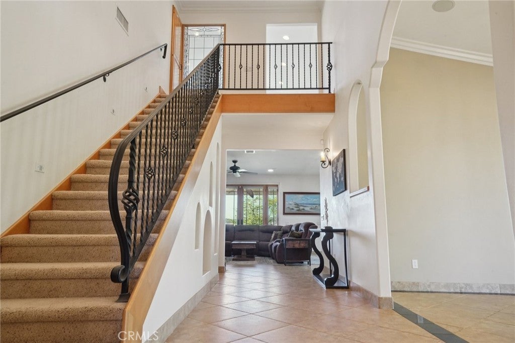 Photo of Listing #SW25229575