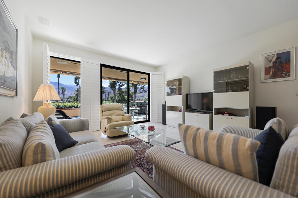 Photo of Listing #219136148PS