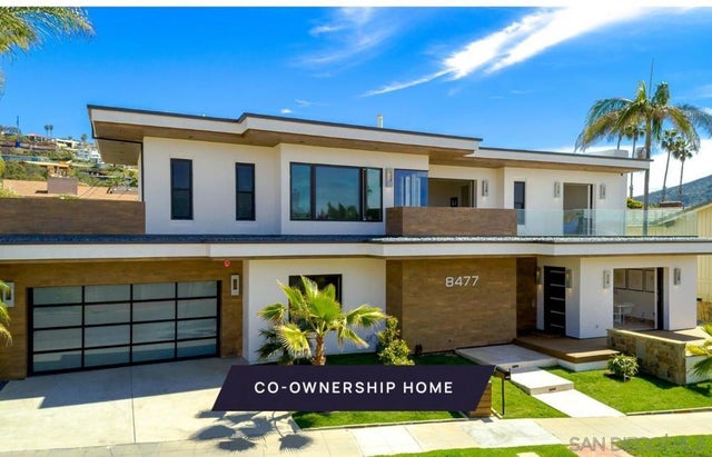8477 El Paseo Grande, La Jolla.