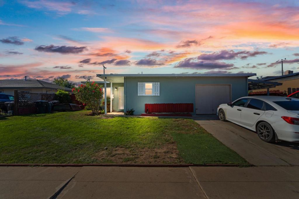 1313 Ramona Avenue, Salinas