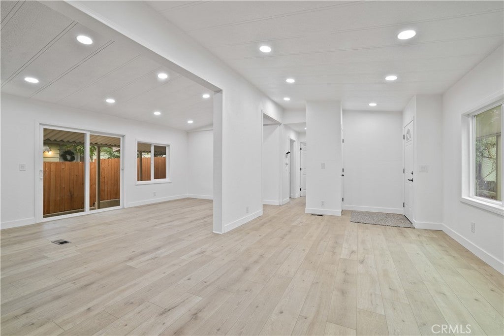 Photo of Listing #SW25229889