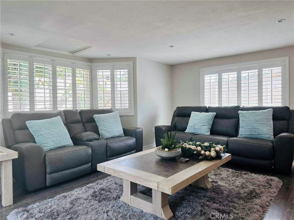 Photo of Listing #CV25225724