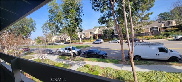 276 Streamwood, Irvine