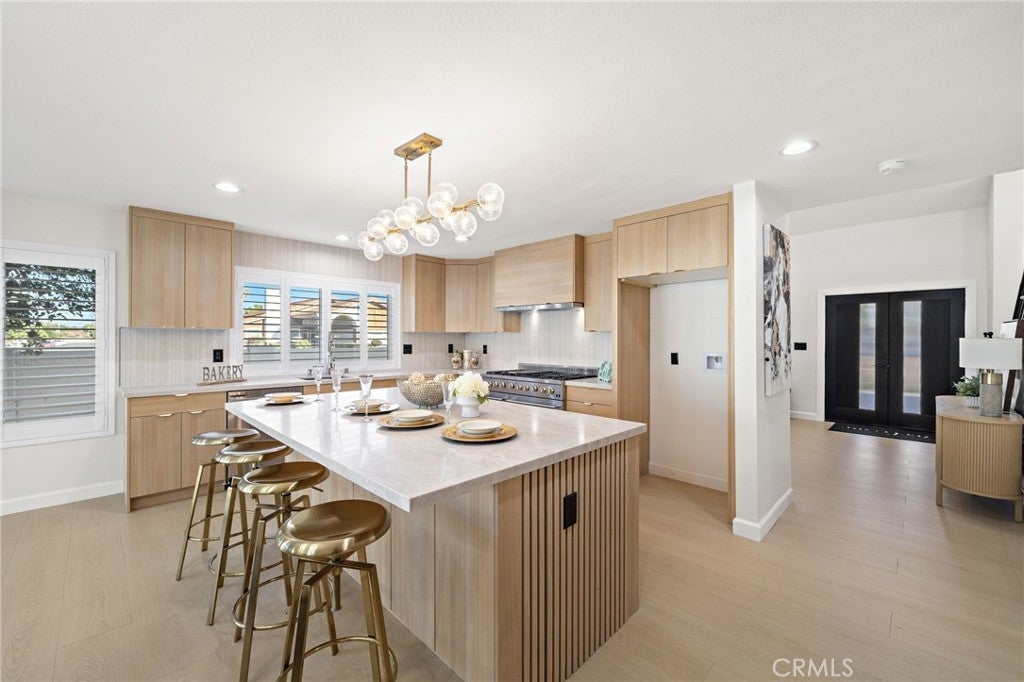 Photo of Listing #OC25228303