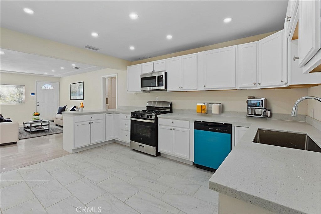 Photo of Listing #CV25230563