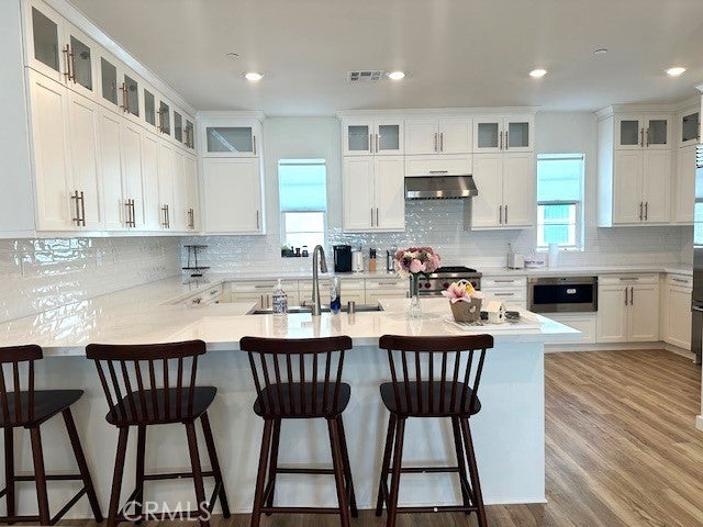 Photo of Listing #SB25223593