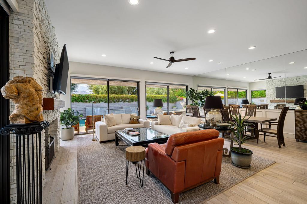 Photo of Listing #219136234DA