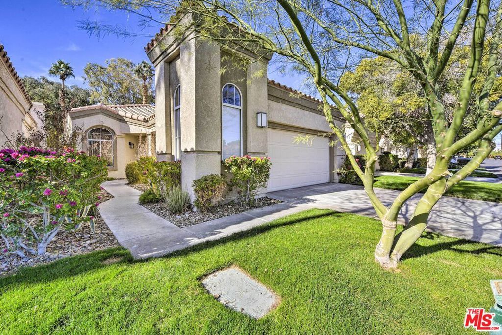 Photo of Listing #25598605