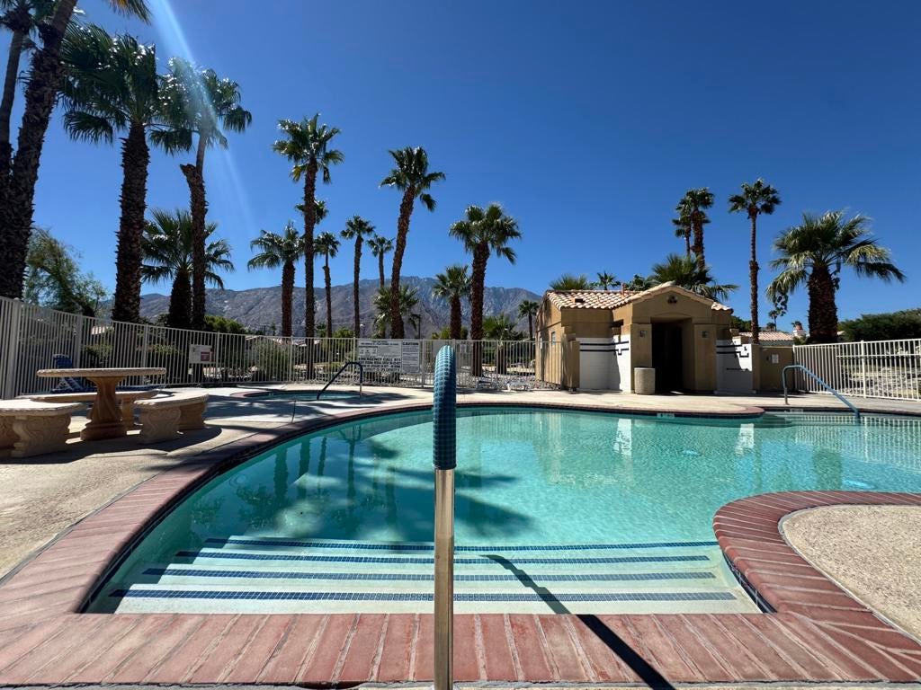 Photo of Listing #219136262DA