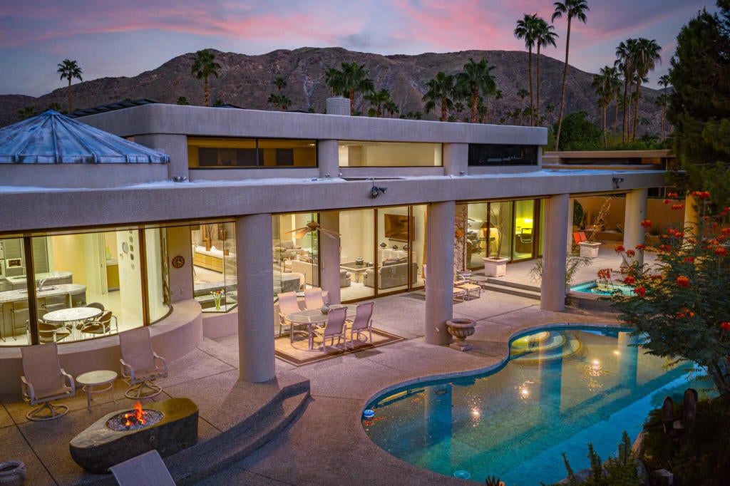 2331 Caliente Drive, Palm Springs