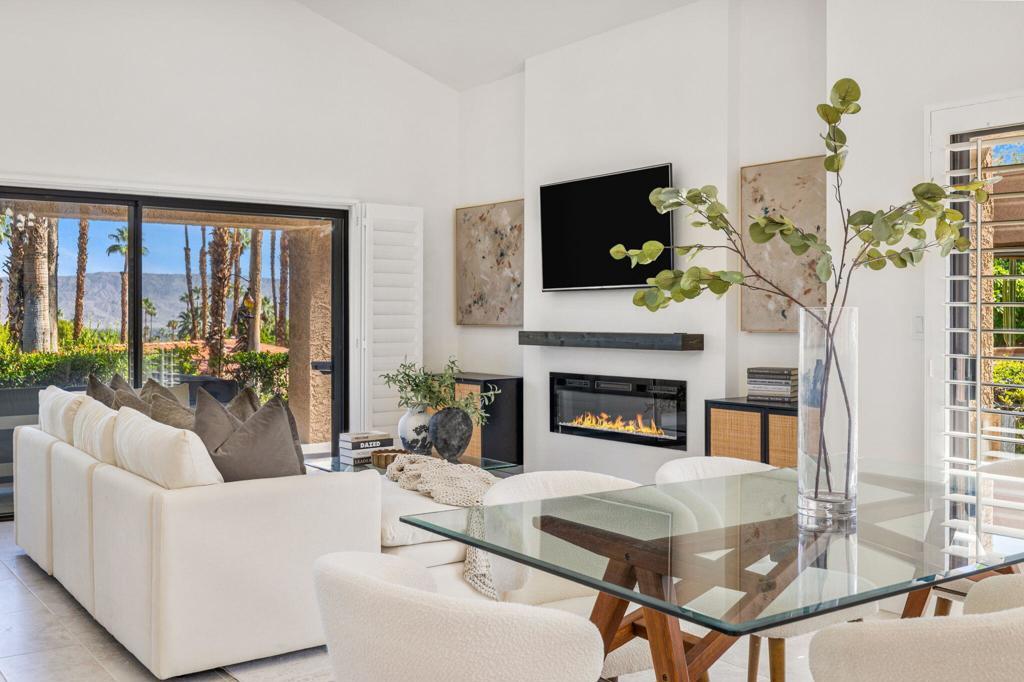 Photo of Listing #219136289DA