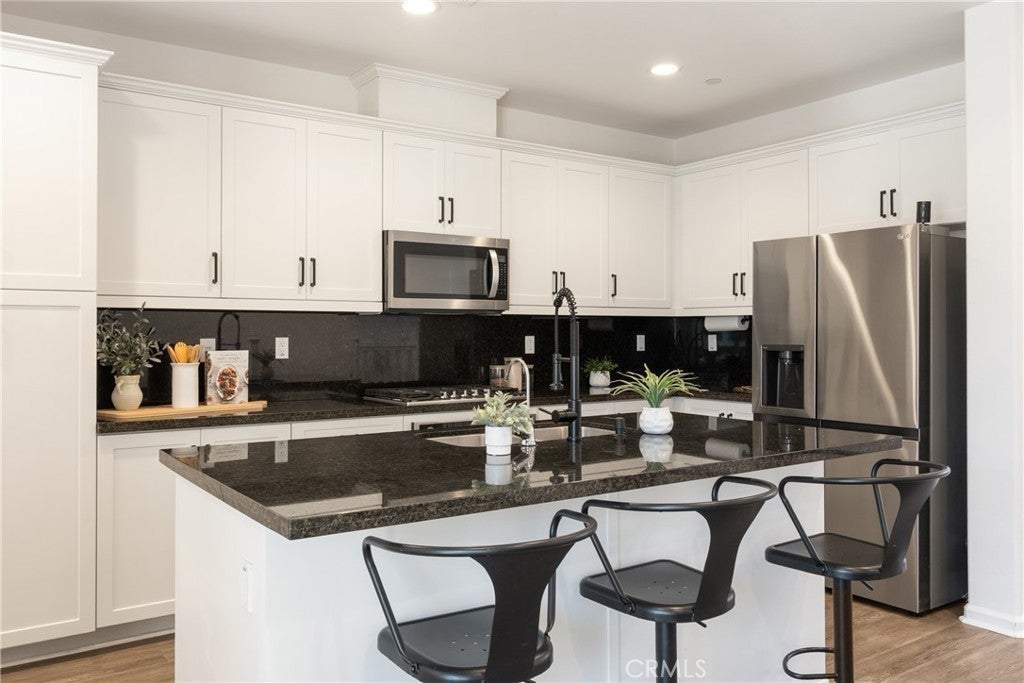 Photo of Listing #OC25230097