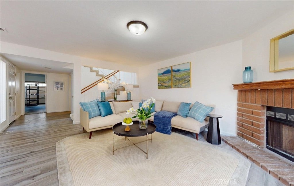 Photo of Listing #OC25231492