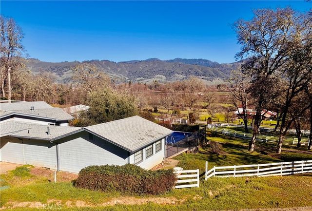 8451 Gibson Lane, Potter Valley