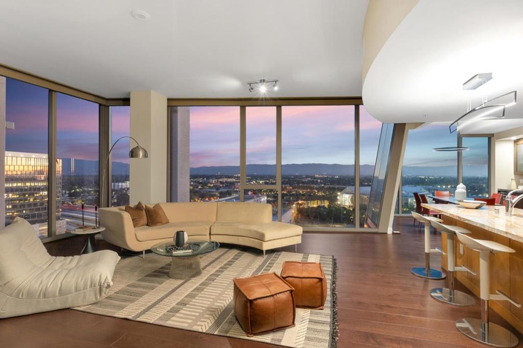 Photo of Listing #ML82022060